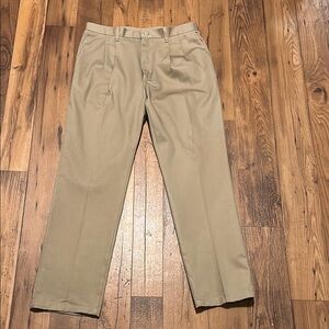 Wrangler Riata Vintage 90s Pleated Front Chino Pants Relaxed Classic Men's 38x34
